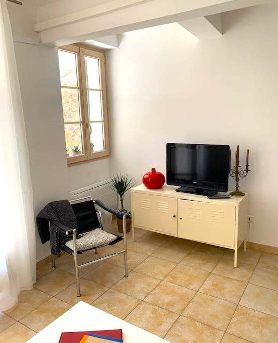 Joli T2 Jardin, Entre Mer/Verdon 萨雷尔讷 外观 照片